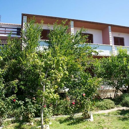 Apartments Slavica Rab Town Buitenkant foto