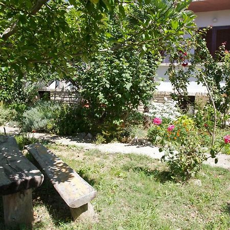 Apartments Slavica Rab Town Buitenkant foto