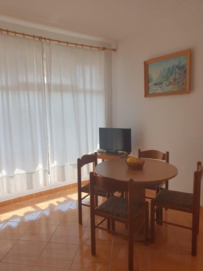 Apartments Slavica Rab Town Buitenkant foto